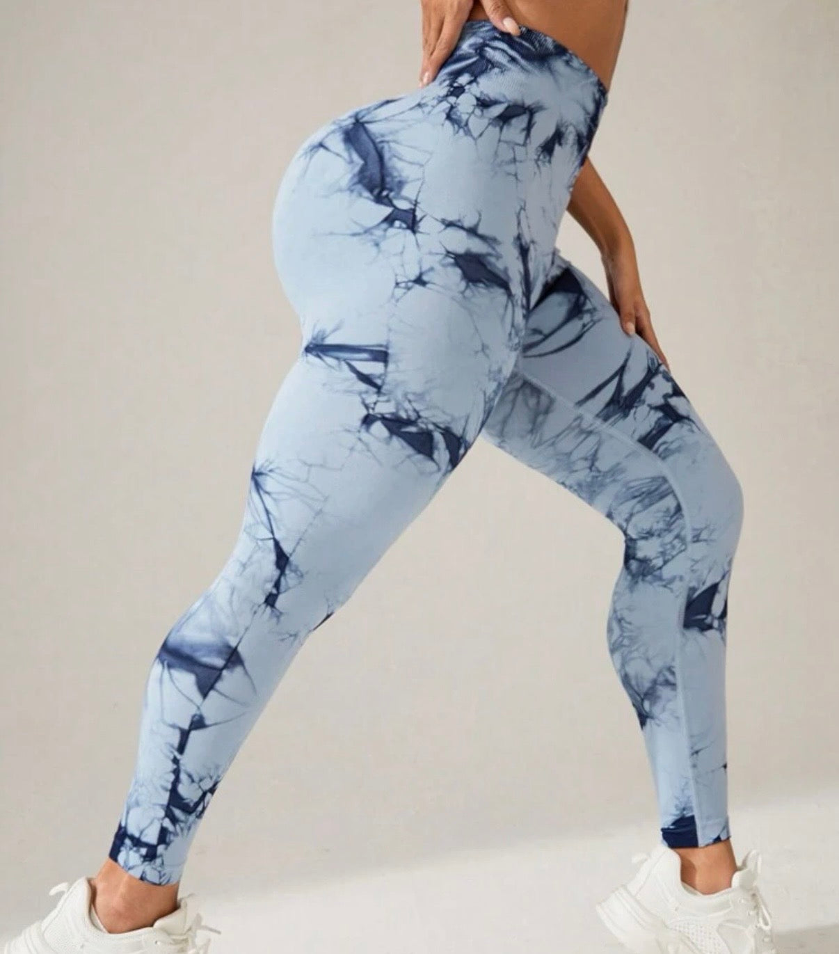Sky Butt Sculpting Leggings