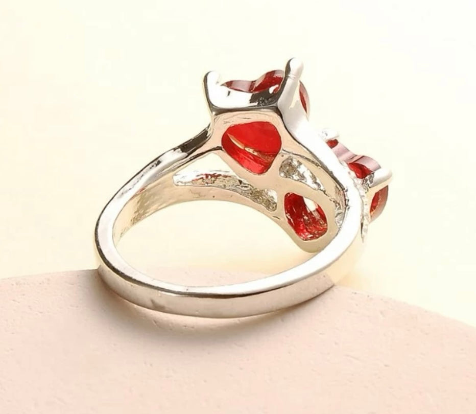 Intertwined Ring