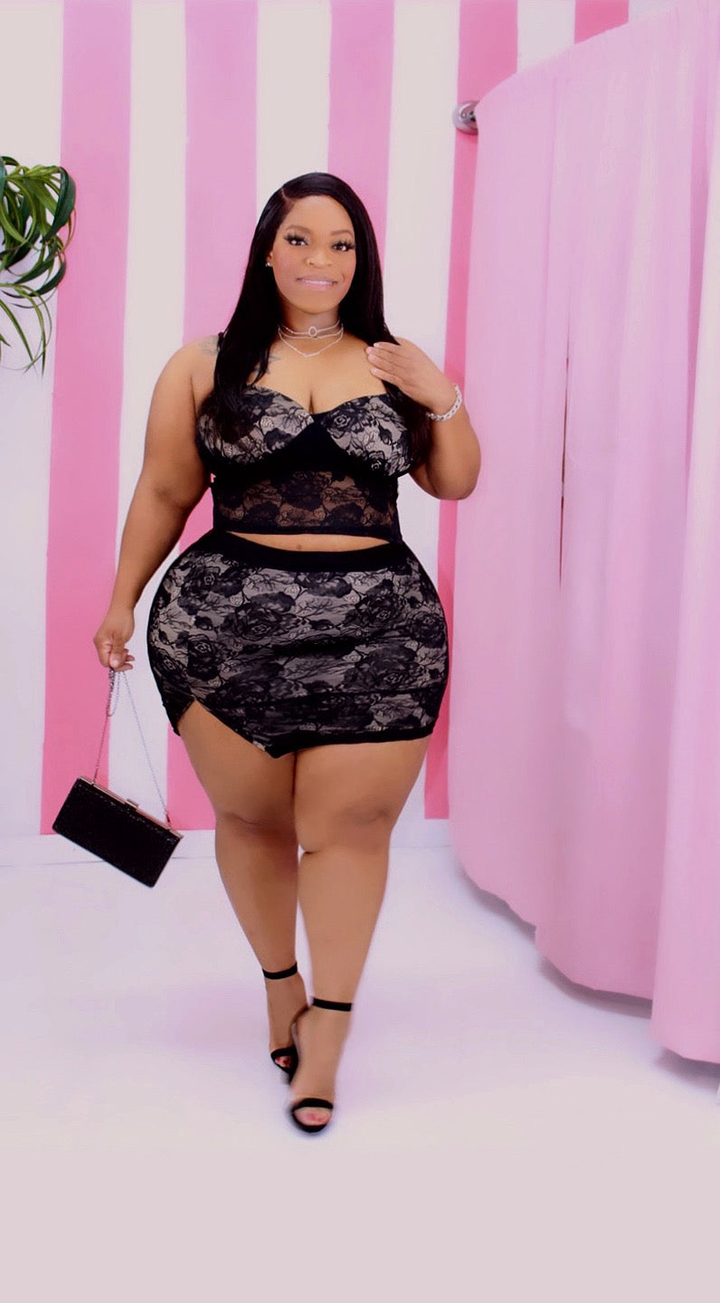 Mini Lace Skirt Set
