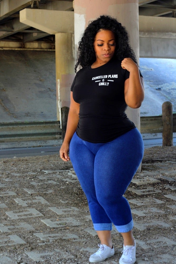 Cancelled Plans & Chill Tee