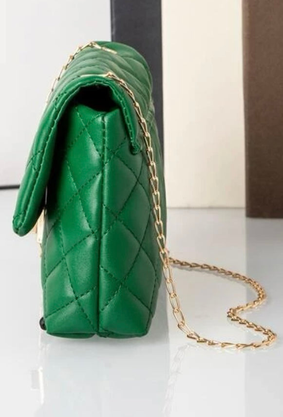 Green quilted online purse