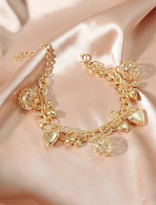 Heart charm bracelet
